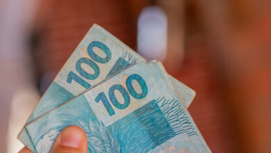 Uma bolsa financeira pública pode ser a saída para trazer pouco mais de alívio no seu mês; veja do que se trata e quem pode receber.