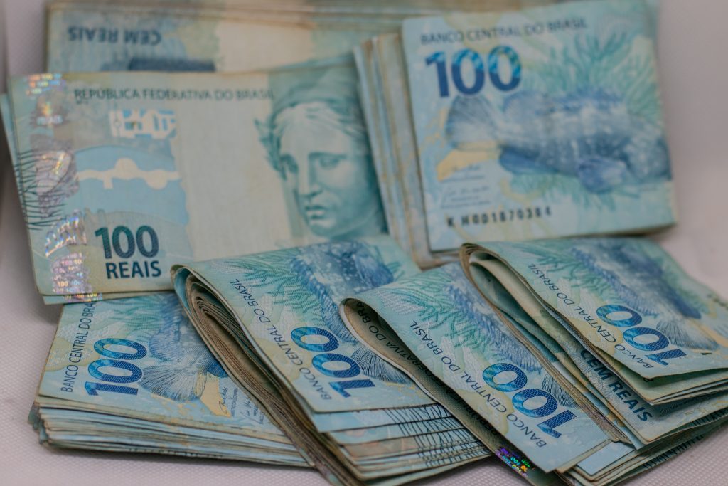 O golpe no INSS caiu como uma bomba na sociedade recentemente; descubra se você foi uma das vítimas fazendo isso.