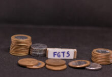 O novo crédito consignado do FGTS está liberado para os trabalhadores com conta ativa e inativa que tenha fundos disponíveis; veja como funciona.