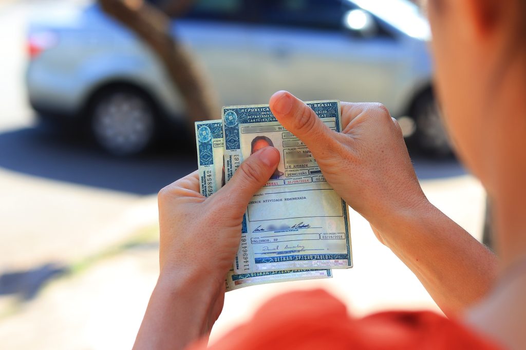 Tem Carteira Nacional de Habilitação (CNH)? Então fique atento, pois existem novas regras que merecem dedicação.